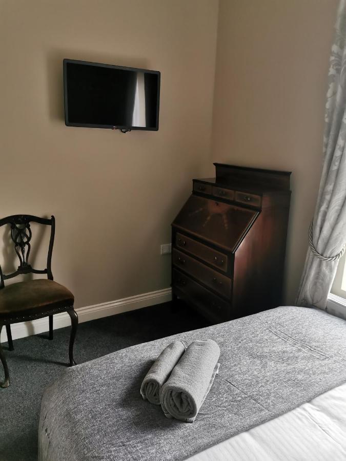 6 Dbl Bed, Central Huddersfield House Inc Parking Exteriör bild